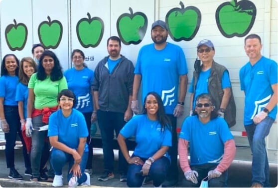 Insperity volunteers